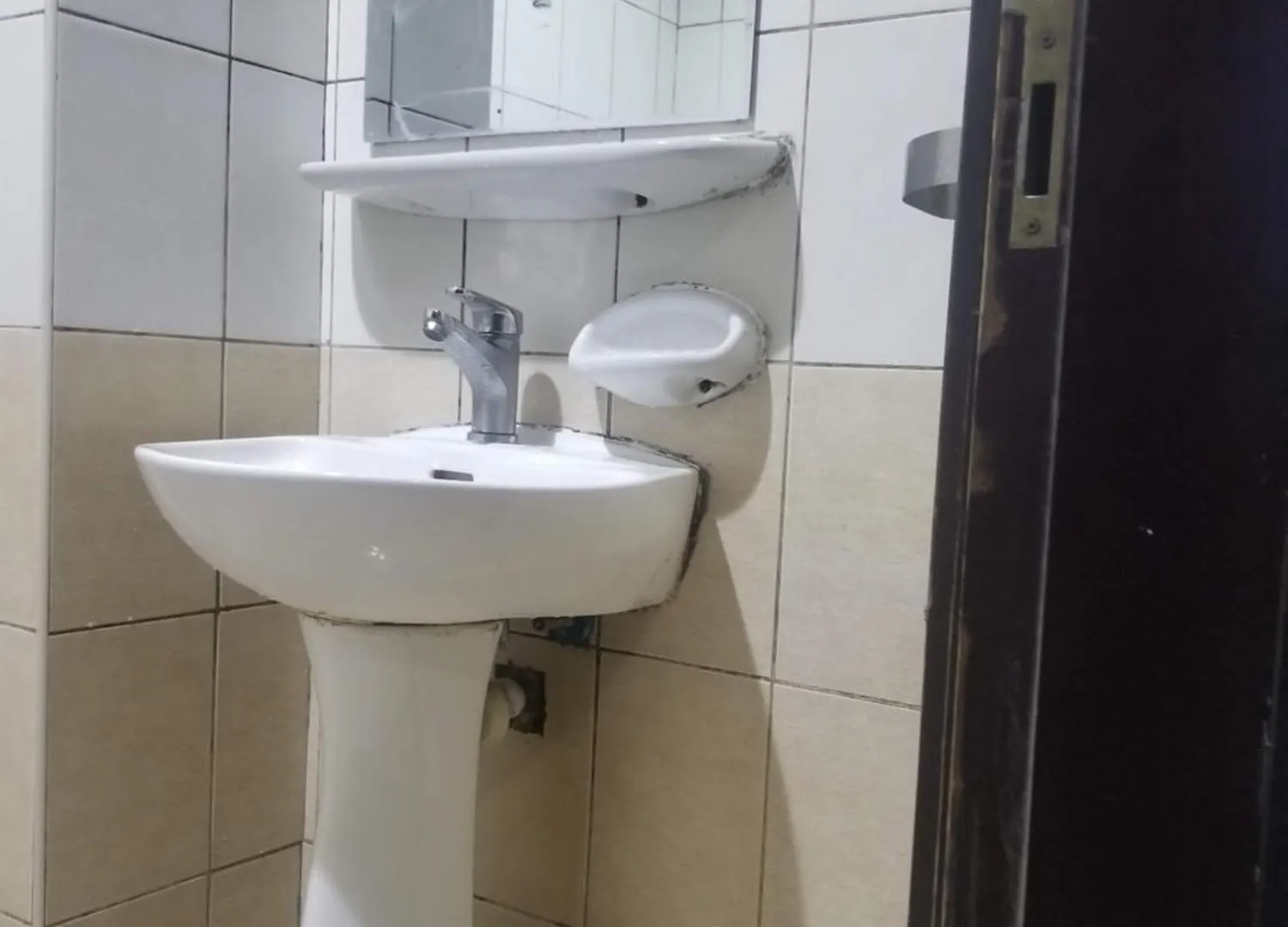 Houst Sleeping Units Apartment Dubai